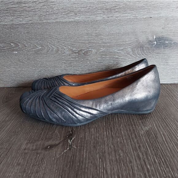Earthies Dark Pewter Metallic Vanya Leather Flats Slip Ons Size 11B - Picture 4 of 11